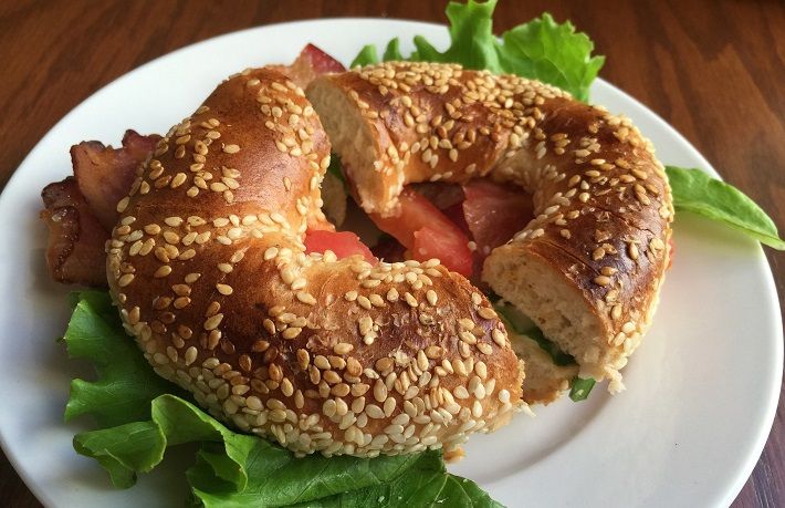 how to store bagels at home